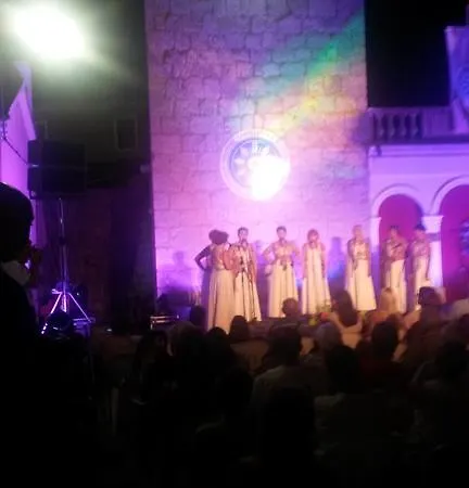 Bozic-omisalj * Омишаль